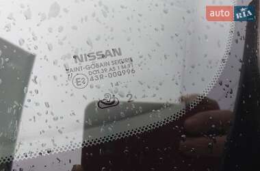 Хэтчбек Nissan Leaf 2014 в Дрогобыче