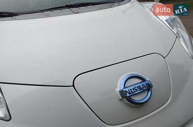 Хэтчбек Nissan Leaf 2014 в Дрогобыче