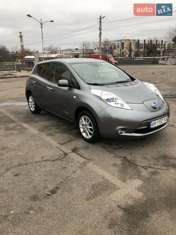 Хэтчбек Nissan Leaf 2014 в Житомире