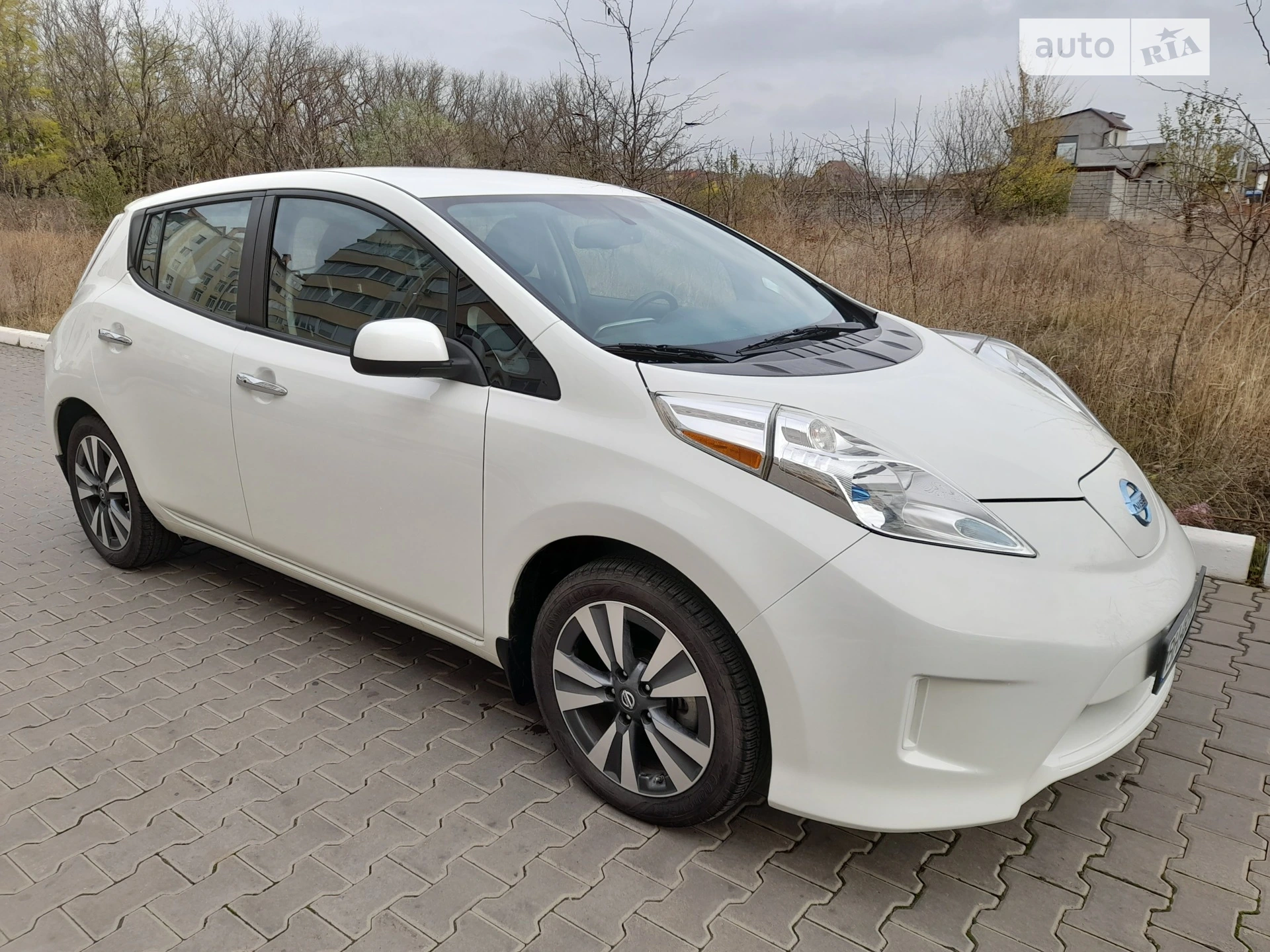 2016 Nissan Leaf - мініатюра 2