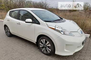 Хэтчбек Nissan Leaf 2016 в Черноморске