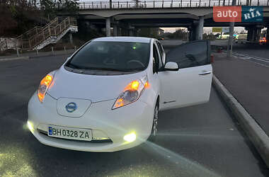 Хетчбек Nissan Leaf 2013 в Одесі