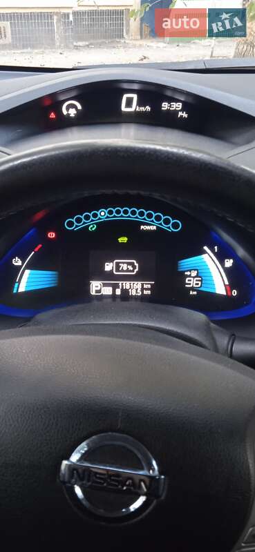 Хэтчбек Nissan Leaf 2014 в Одессе