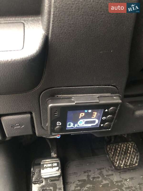 Хэтчбек Nissan Leaf 2014 в Житомире
