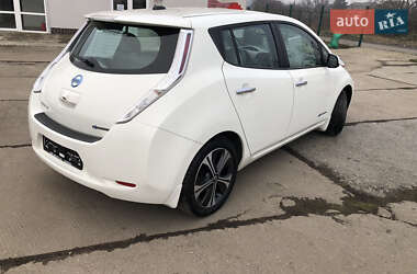 Хэтчбек Nissan Leaf 2016 в Ужгороде