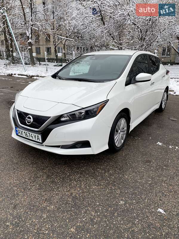 Nissan Leaf 2021
