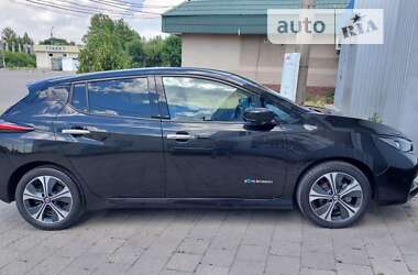 Хэтчбек Nissan Leaf 2018 в Николаеве