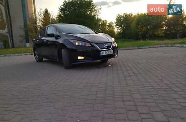Хэтчбек Nissan Leaf 2020 в 