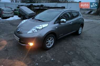 Хэтчбек Nissan Leaf 2014 в Гайвороне