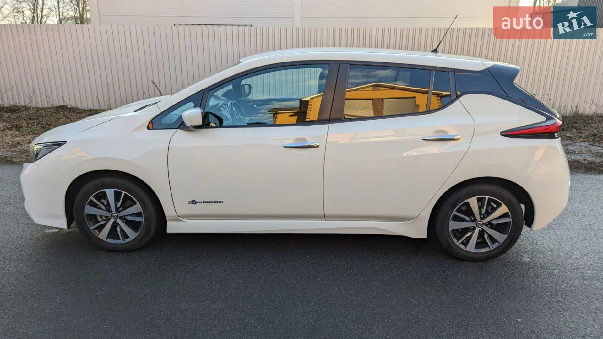 2018 Nissan Leaf - мініатюра 10