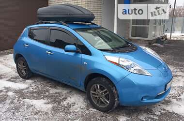 Хетчбек Nissan Leaf 2012 в Полтаві