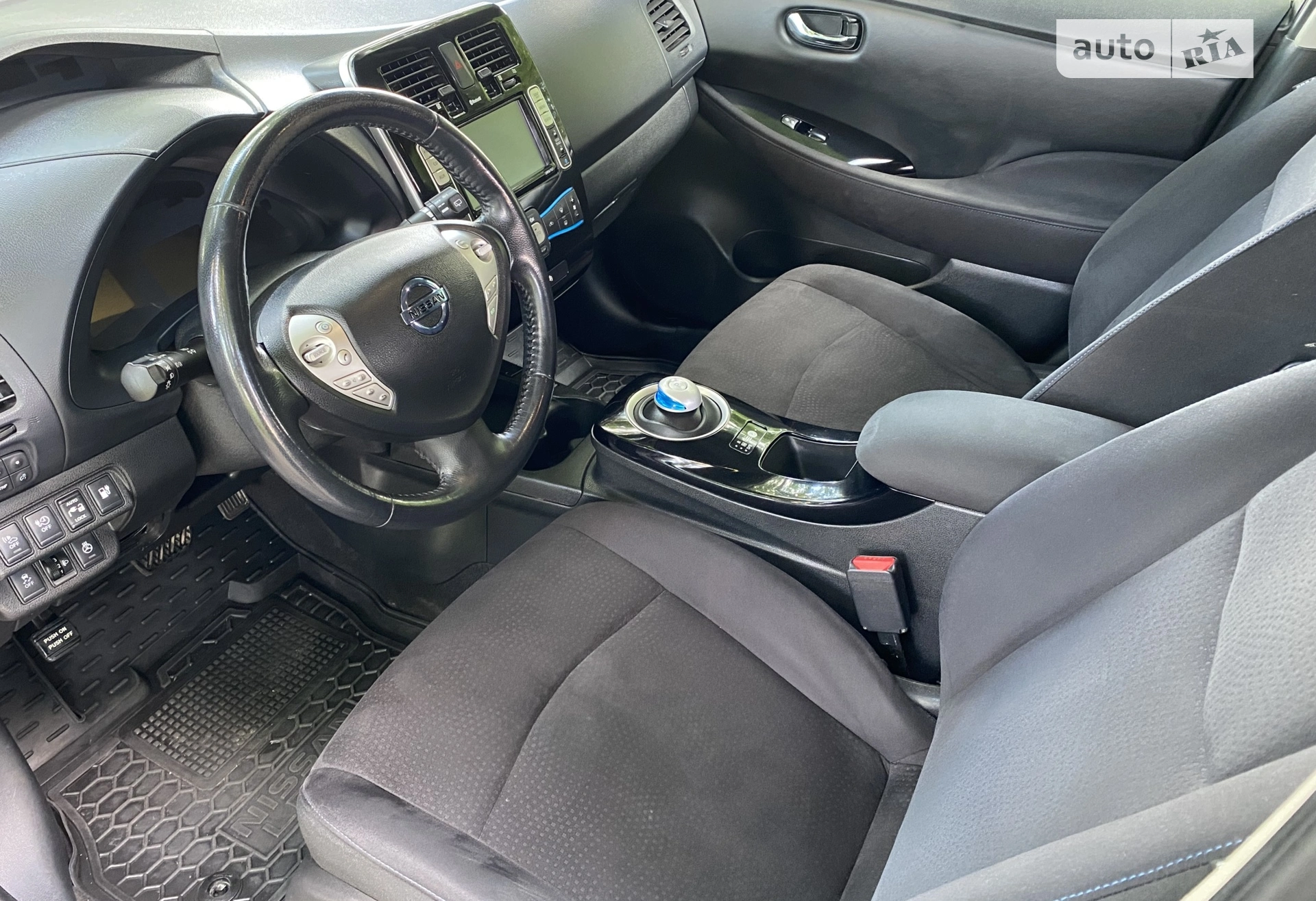 2013 Nissan Leaf - мініатюра 16