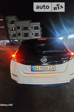 Хэтчбек Nissan Leaf 2021 в Измаиле
