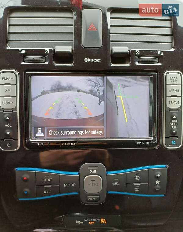 Хэтчбек Nissan Leaf 2013 в Черкассах