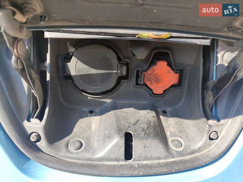 Хэтчбек Nissan Leaf 2014 в Харькове фото 2 Хэтчбек Nissan Leaf 2014 в Харькове