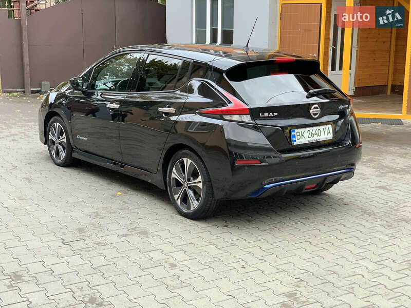Хэтчбек Nissan Leaf 2018 в Ровно фото 11 Хэтчбек Nissan Leaf 2018 в Ровно