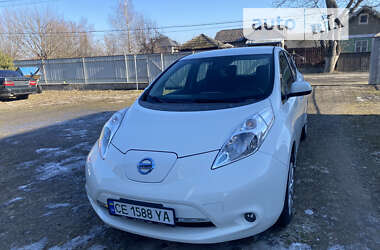 Хетчбек Nissan Leaf 2016 в Чернівцях