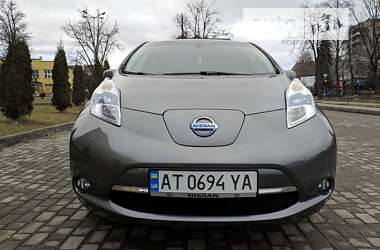 Хэтчбек Nissan Leaf 2015 в Коломые