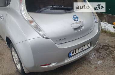 Хэтчбек Nissan Leaf 2012 в Боярке