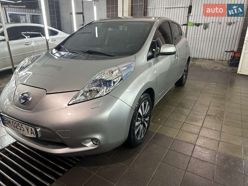 Nissan Leaf 2015