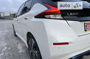 Хэтчбек Nissan Leaf 2018 в Ровно