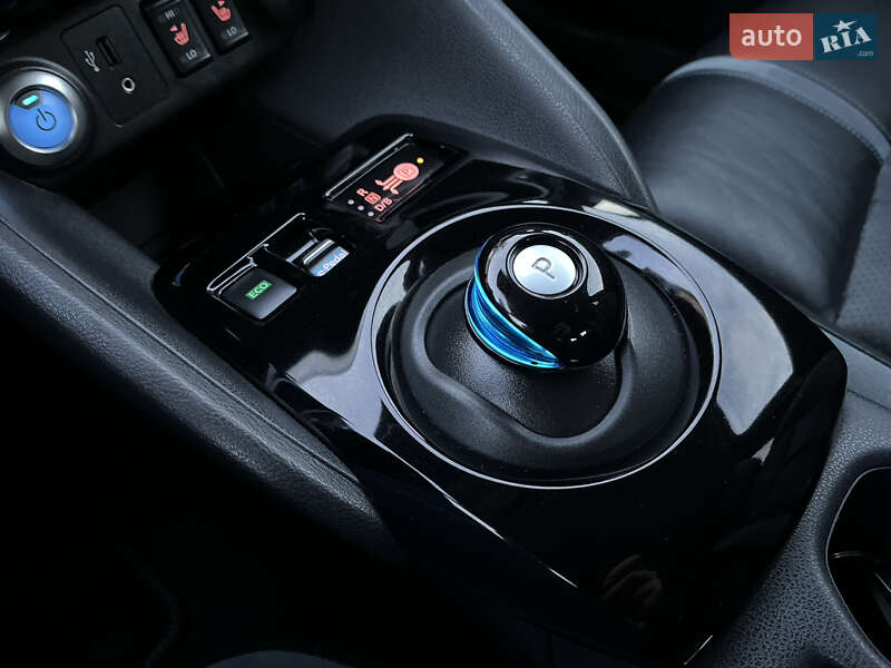 Хэтчбек Nissan Leaf 2018 в Ровно