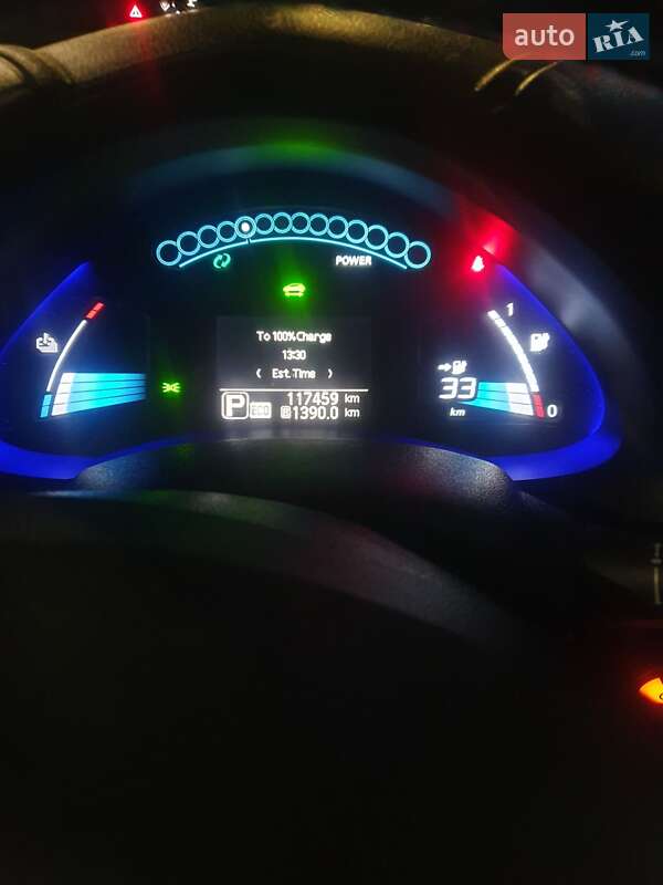 Хетчбек Nissan Leaf 2016 в Києві