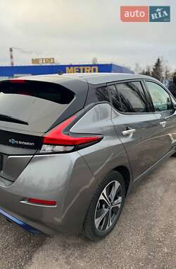 Хэтчбек Nissan Leaf 2020 в Житомире