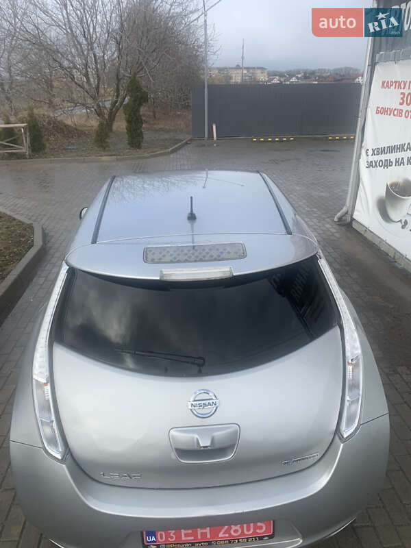Хетчбек Nissan Leaf 2014 в Здолбуніві