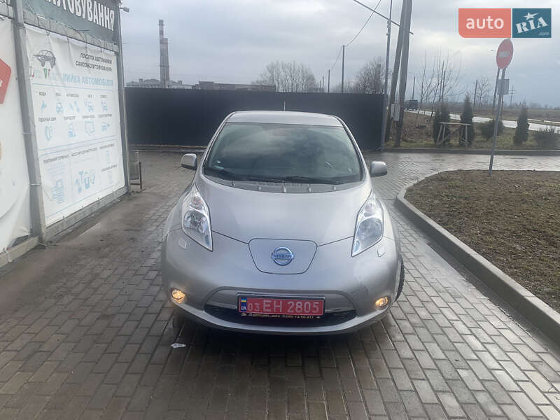 Хетчбек Nissan Leaf 2014 в Здолбуніві