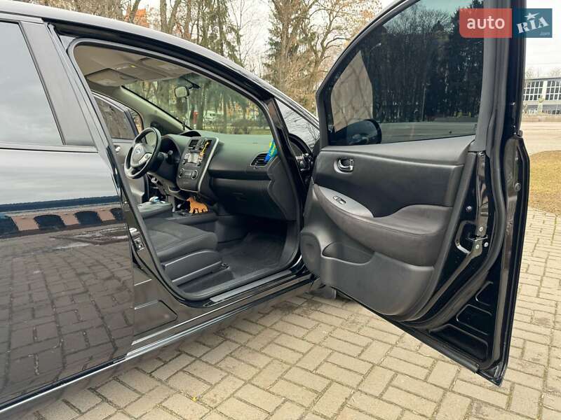 Хэтчбек Nissan Leaf 2014 в Полтаве