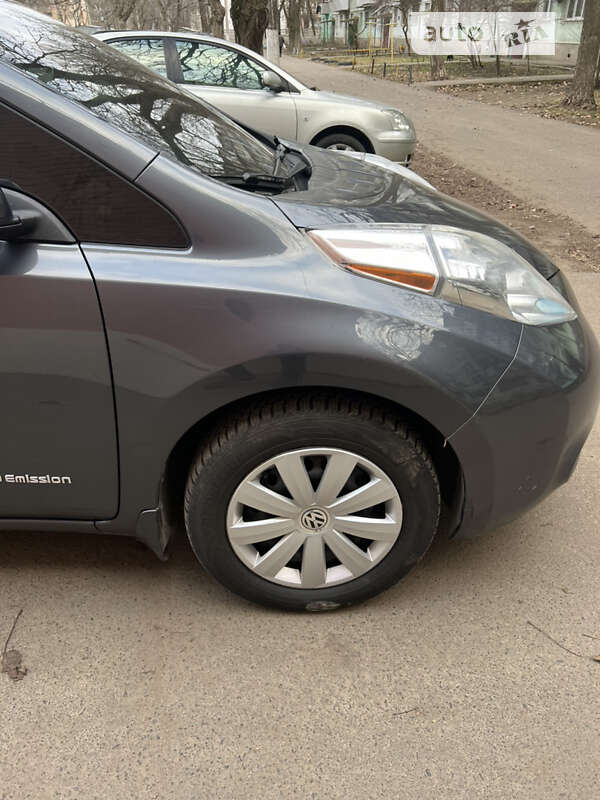 Хетчбек Nissan Leaf 2013 в Одесі фото 8 Хетчбек Nissan Leaf 2013 в Одесі