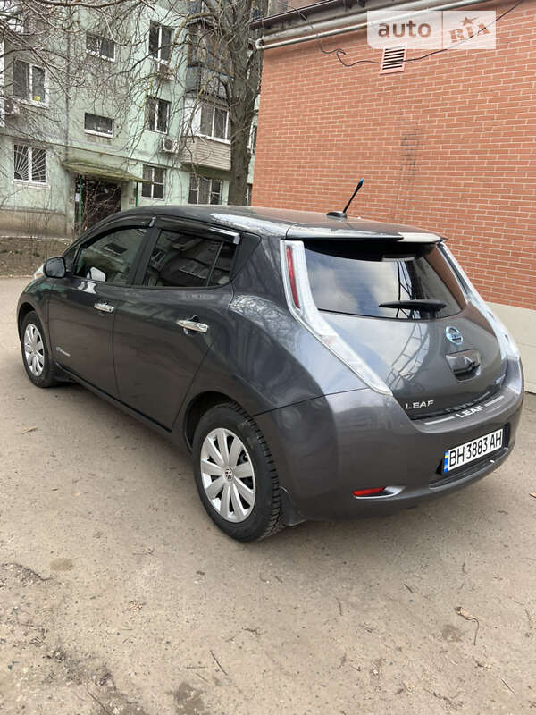 Хетчбек Nissan Leaf 2013 в Одесі фото 10 Хетчбек Nissan Leaf 2013 в Одесі