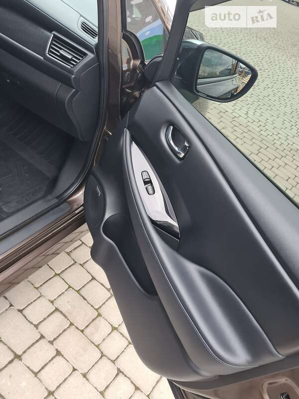 Хэтчбек Nissan Leaf 2018 в Ивано-Франковске