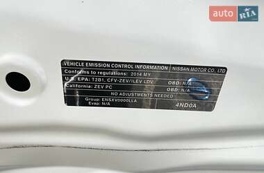 Хэтчбек Nissan Leaf 2014 в Запорожье