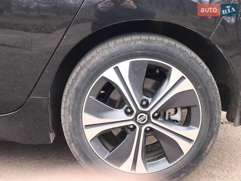 Хэтчбек Nissan Leaf 2020 в Тульчине фото 18 Хэтчбек Nissan Leaf 2020 в Тульчине