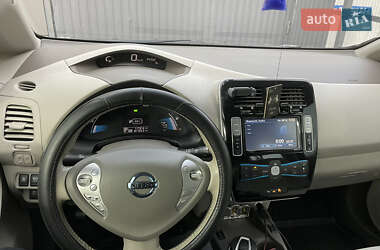 Хетчбек Nissan Leaf 2014 в Полтаві