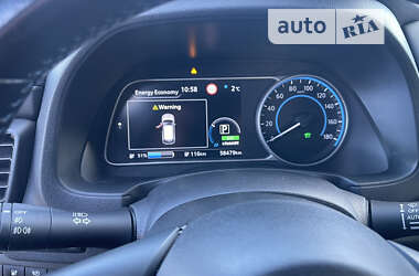Хэтчбек Nissan Leaf 2019 в 