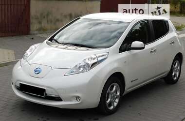 Хетчбек Nissan Leaf 2015 в Луцьку