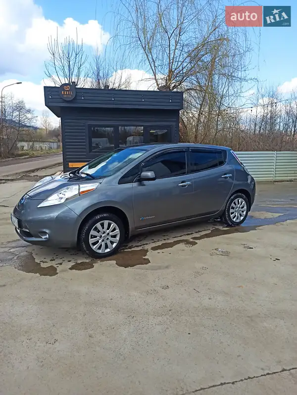 Nissan Leaf 2015 VIN 1N4AZ0CP3FC335267 фото оголошення 2 з 43