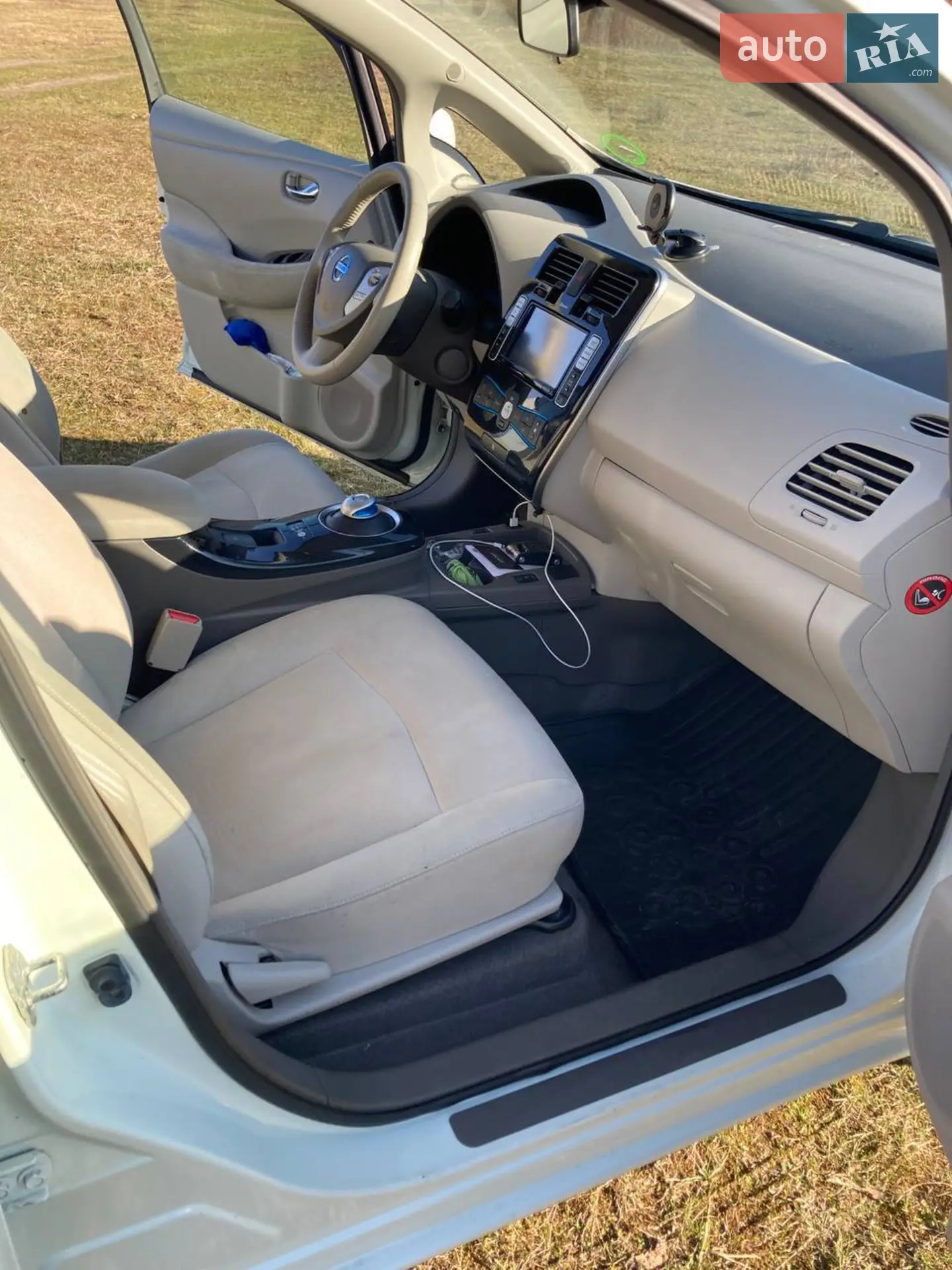 2012 Nissan Leaf - мініатюра 17