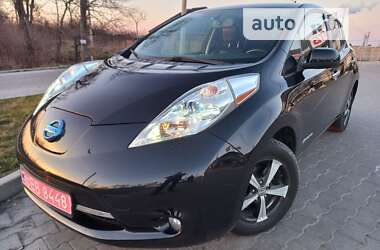 Хэтчбек Nissan Leaf 2013 в Ровно