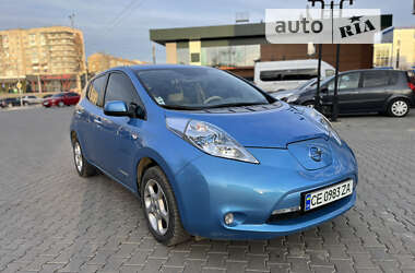 Хэтчбек Nissan Leaf 2012 в Черновцах