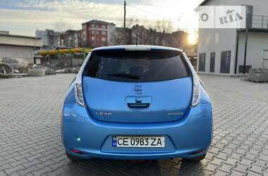 Хэтчбек Nissan Leaf 2012 в Черновцах