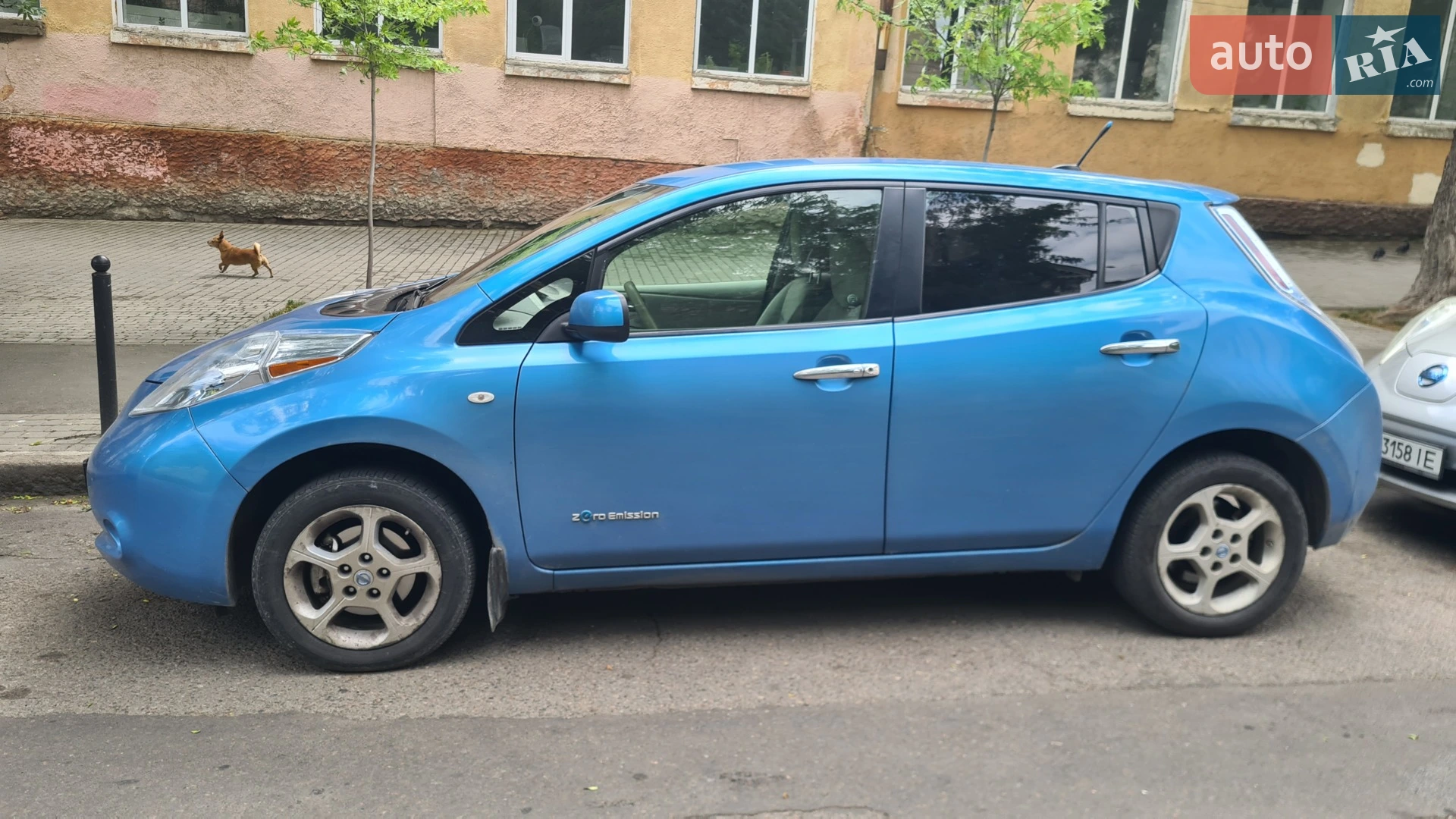 2011 Nissan Leaf - мініатюра 2