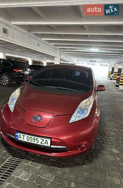 Хэтчбек Nissan Leaf 2013 в Ивано-Франковске