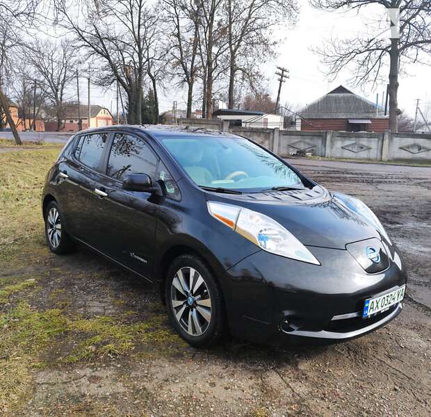 Хэтчбек Nissan Leaf 2014 в Харькове