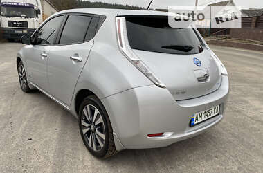 Хэтчбек Nissan Leaf 2015 в Житомире