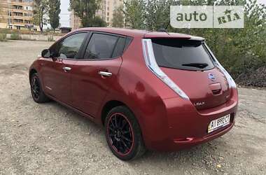 Хэтчбек Nissan Leaf 2013 в Вышгороде