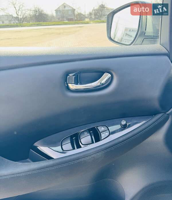 Хэтчбек Nissan Leaf 2019 в Кременчуге фото 9 Хэтчбек Nissan Leaf 2019 в Кременчуге